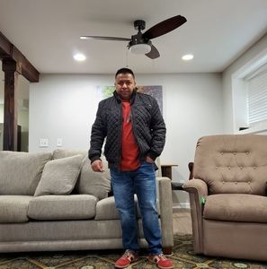 Meet your Posher, Javier